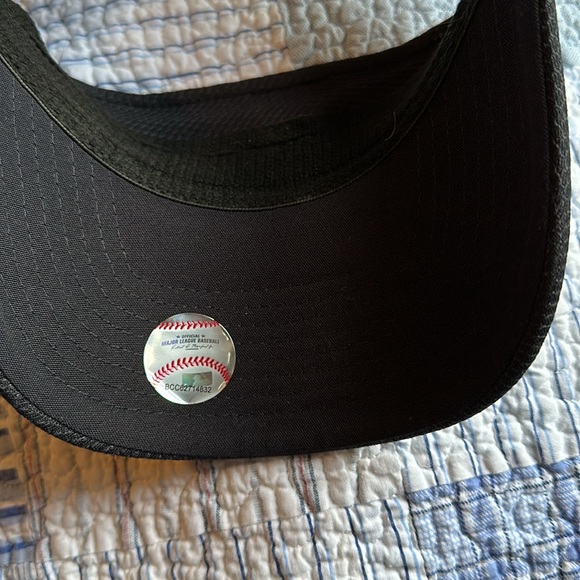 Cleveland Indians Chief Wahoo Logo Spring Training Original Visor Hat MLB - Picture 5 of 5